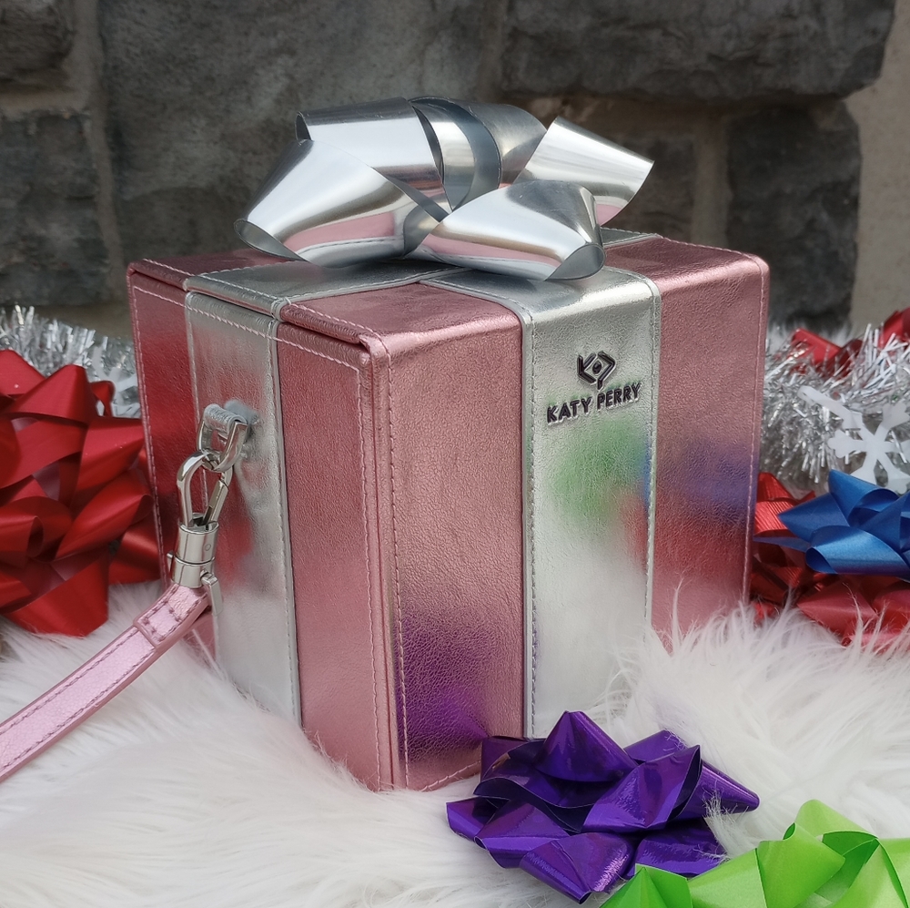 Rare Katy Perry Metallic Pink Gift Box Novelty Bag